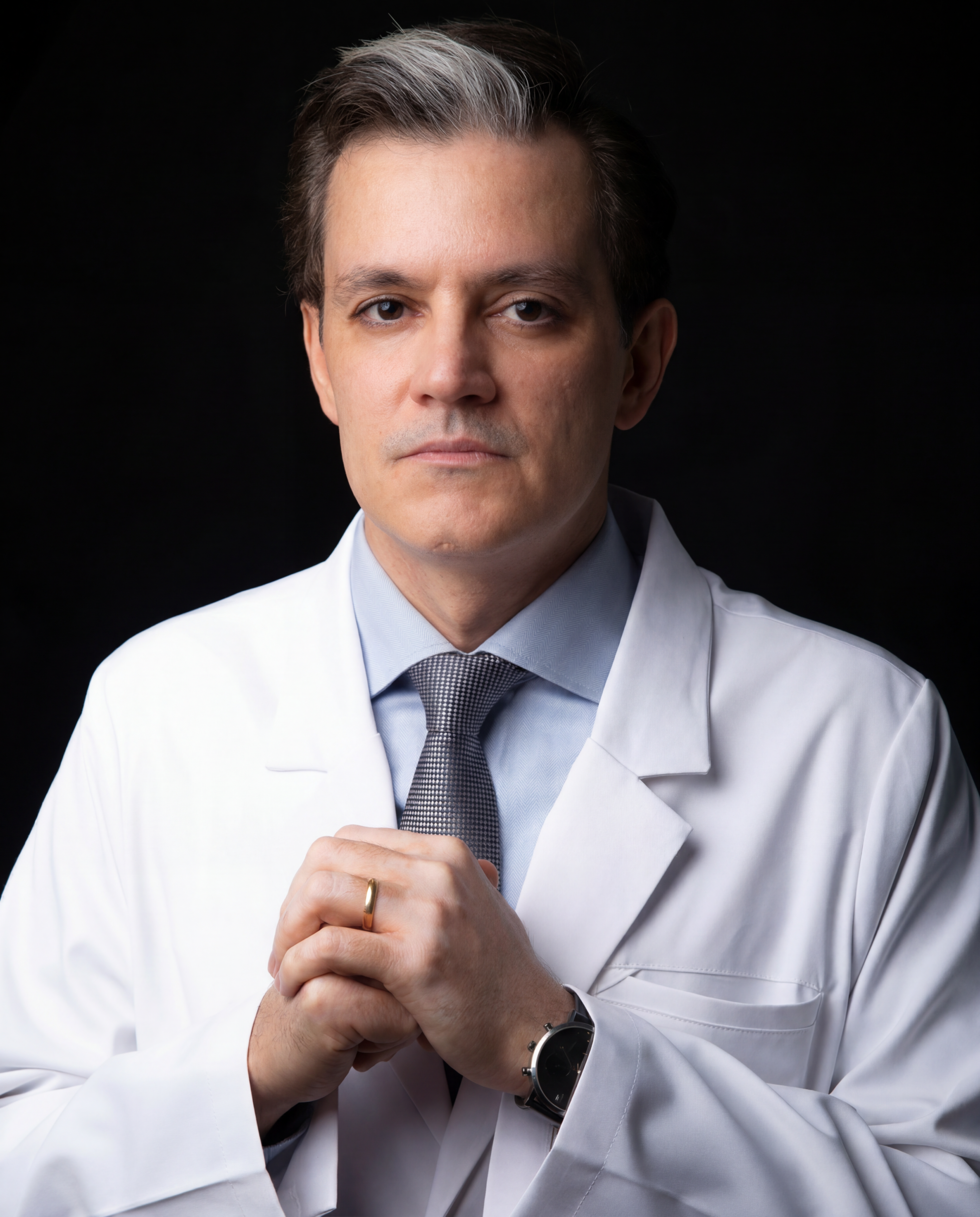 Dr. Renato Cunha